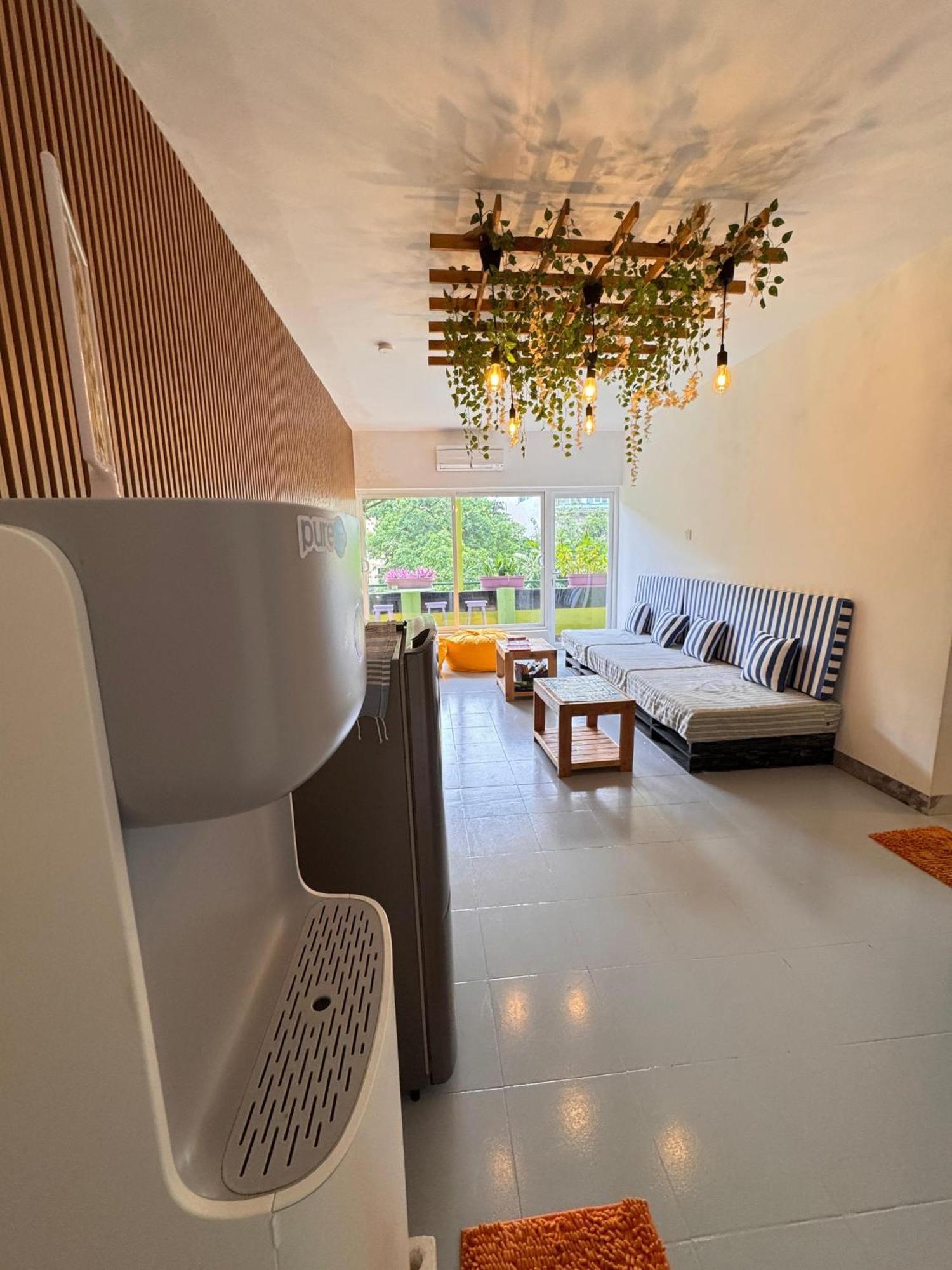 Hostel Republic At Galle Face Kolombo Zewnętrze zdjęcie